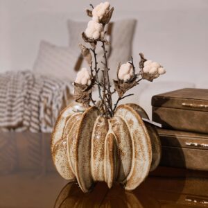 بتلات الذهب Golden Bloom Vase